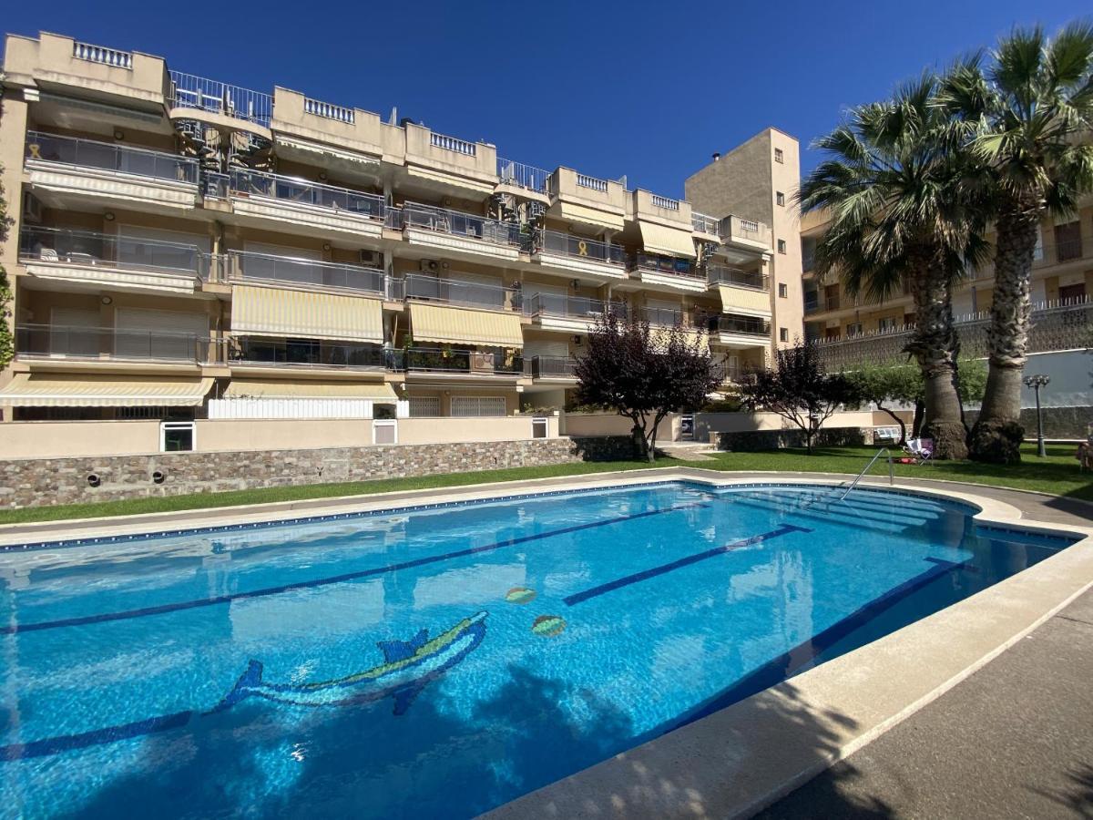 R123 Apartamento En La Planta Baja Con Piscina Cerca De La Playa Calafell Zewnętrze zdjęcie