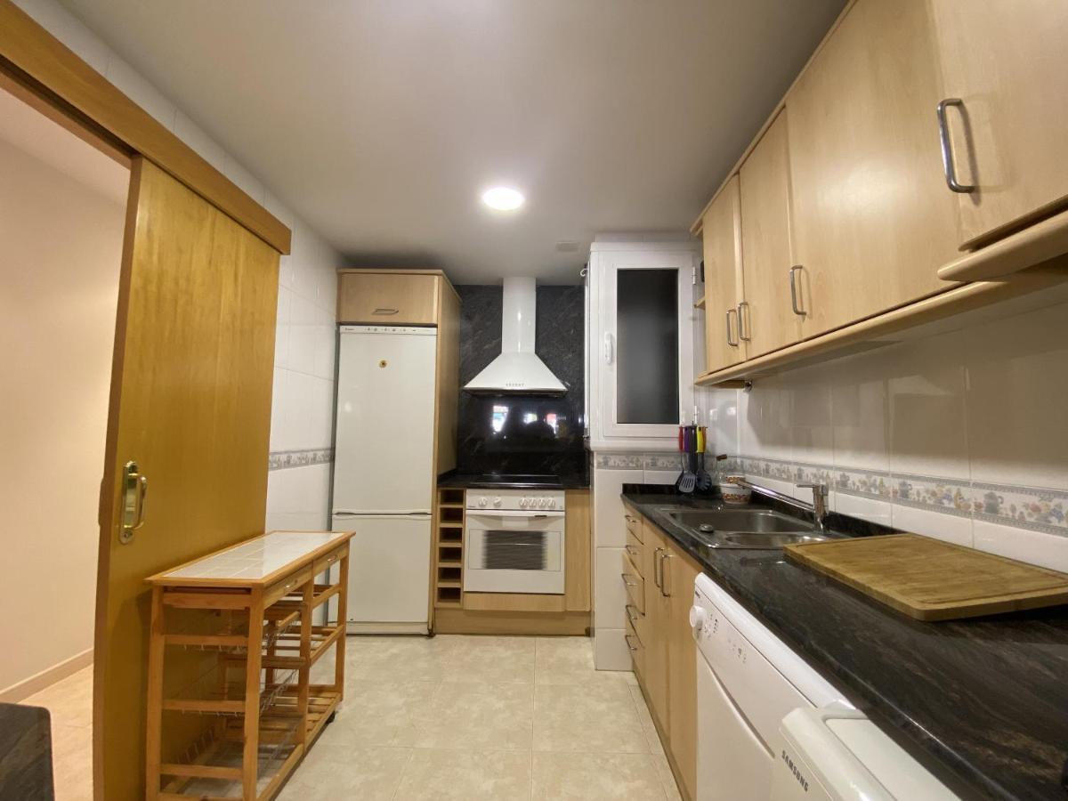 R123 Apartamento En La Planta Baja Con Piscina Cerca De La Playa Calafell Zewnętrze zdjęcie